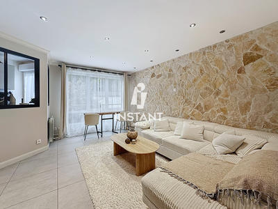 Appartement - 81 m² - 4 pièces