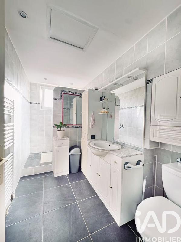 Maison - 104 m² - 3 pièces