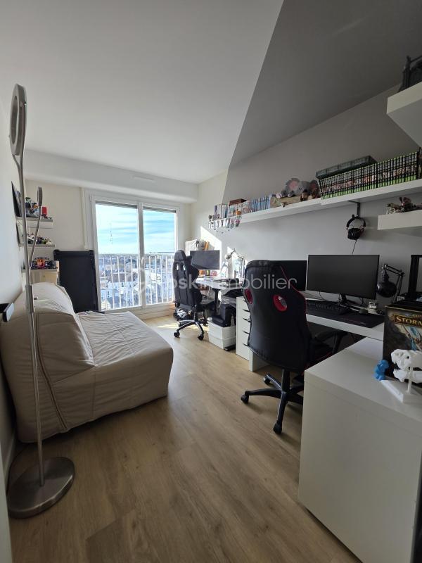 Appartement - 82 m² - 4 pièces