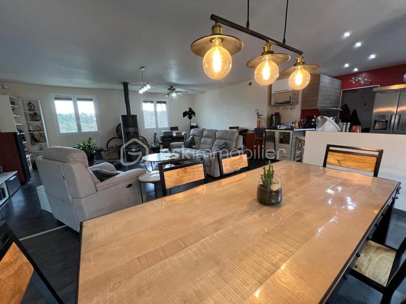 Maison - 112 m² - 7 pièces