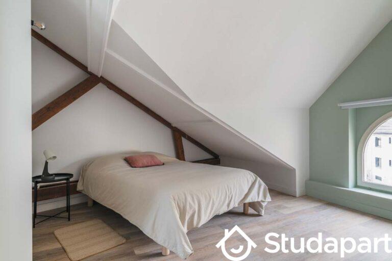 Chambre - 13 m² - 1 pièce