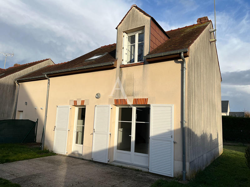 Maison - 90 m² - 4 pièces