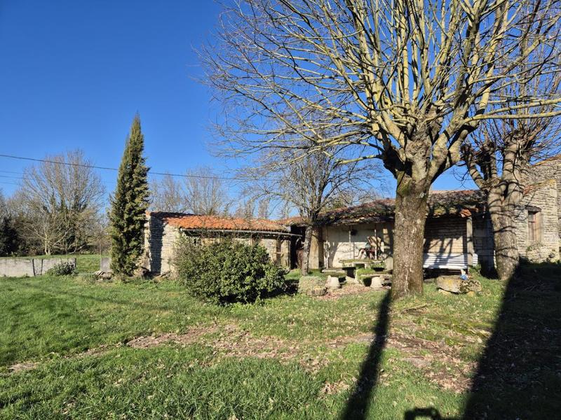 Maison - 213 m² - 10 pièces