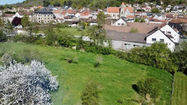 Propriété - 246 m² - 7 pièces