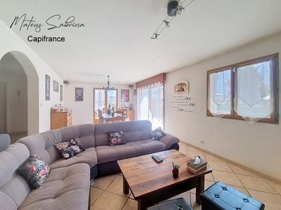 Maison - 179 m² - 6 pièces