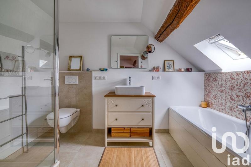 Maison - 166 m² - 6 pièces