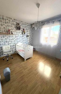 Pavillon - 150 m² - 6 pièces