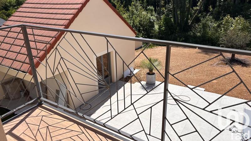 Maison - 212 m² - 5 pièces