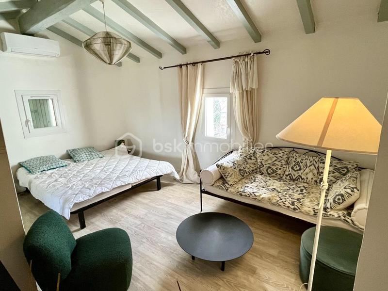 Local commercial - 328 m² - 10 pièces