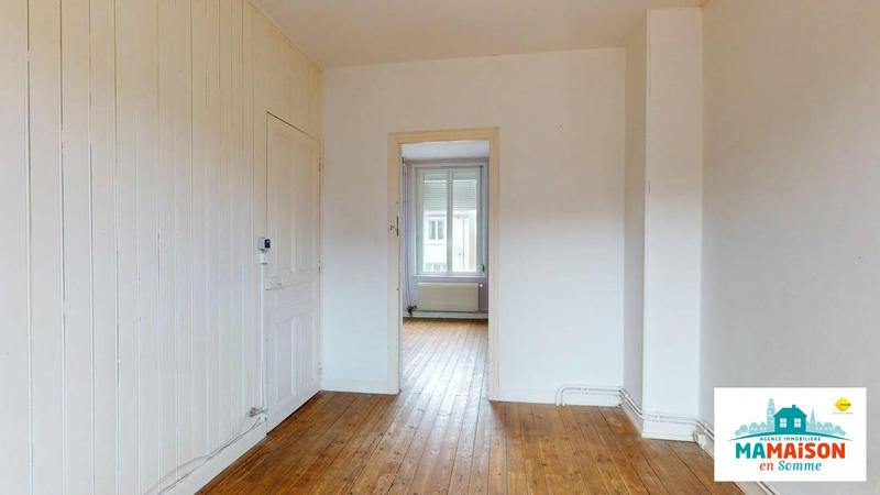 Maison - 75 m² - 5 pièces