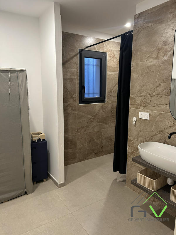 Maison - 127 m² - 5 pièces