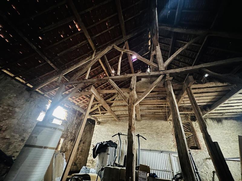 Grange - 155 m² - 7 pièces