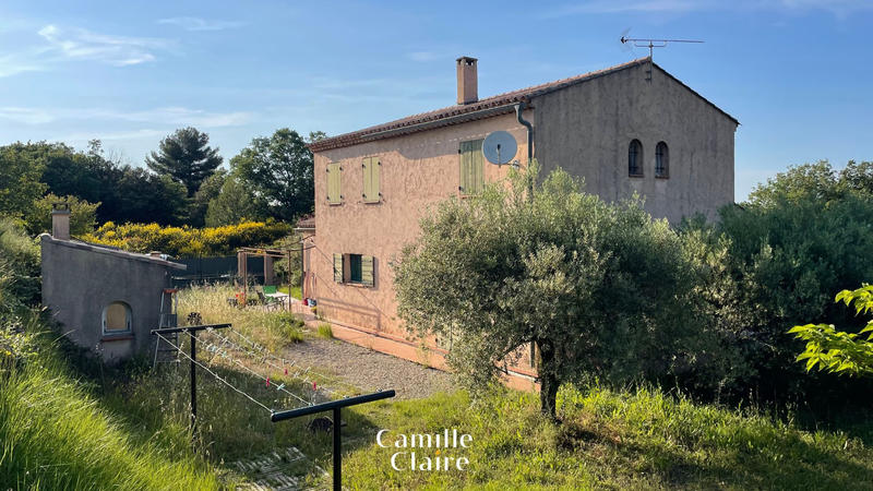 Maison - 160 m² - 5 pièces