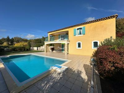 Maison contemporaine - 137 m² - 4 pièces