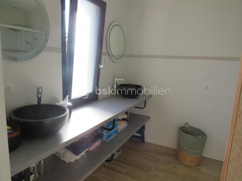 Maison - 135 m² - 4 pièces