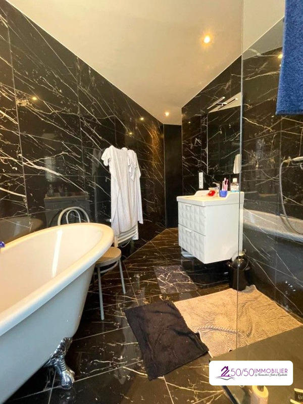 Duplex - 80 m² - 3 pièces