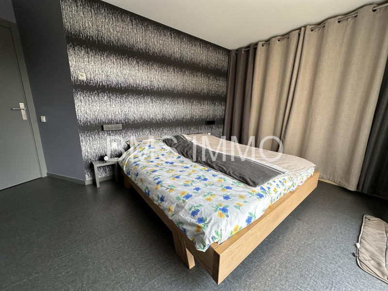 Appartement - 161 m² - 5 pièces