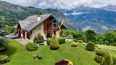 Maison - 173 m² - 5 pièces