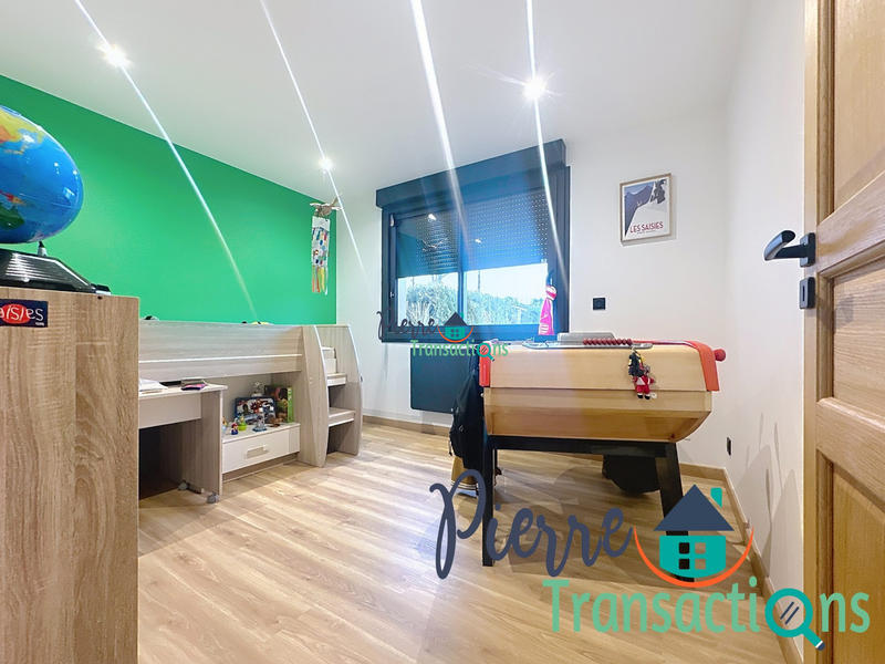 Maison - 105 m² - 4 pièces