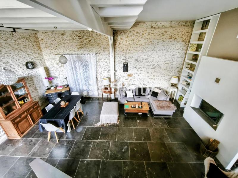 Maison de village - 237 m² - 8 pièces