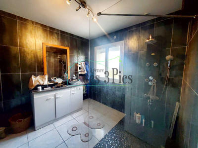 Maison - 165 m² - 5 pièces