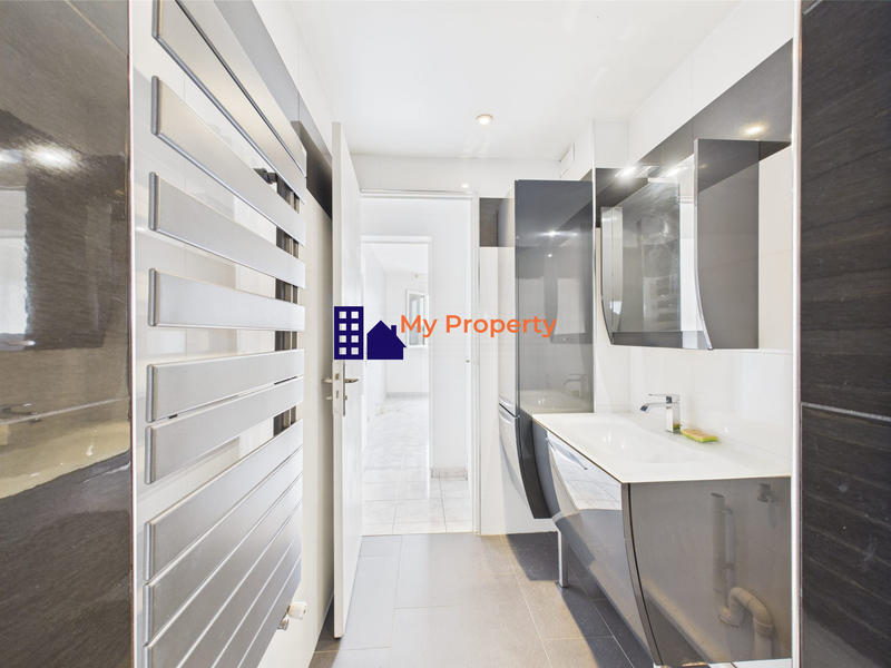 Appartement - 72 m² - 4 pièces