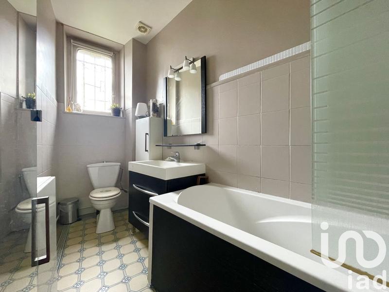 Maison - 171 m² - 8 pièces