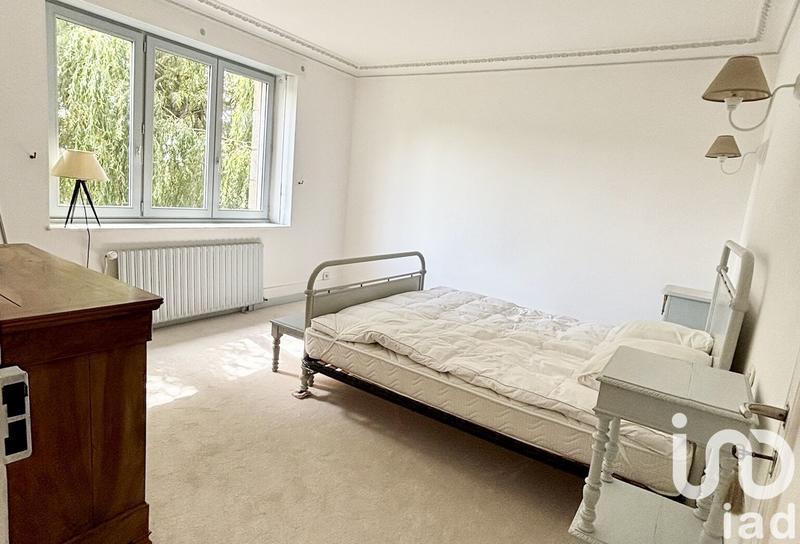 Maison - 260 m² - 7 pièces