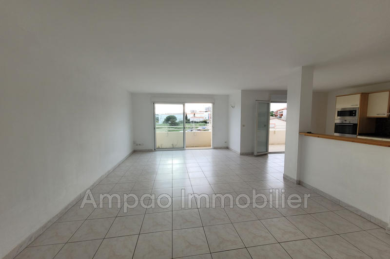 Appartement - 75 m² - 3 pièces