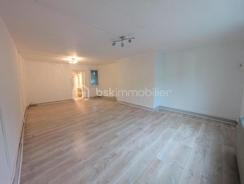 Local commercial - 129 m² - 5 pièces