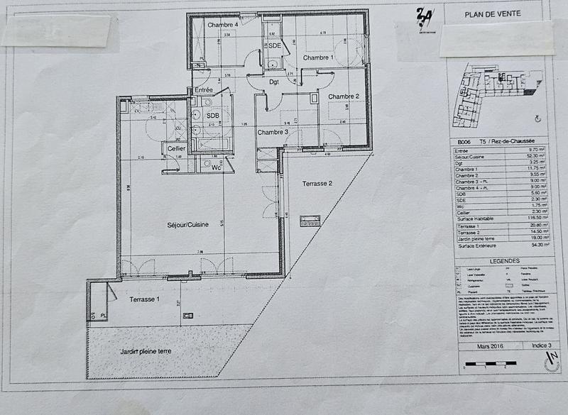 Appartement - 115 m² - 5 pièces