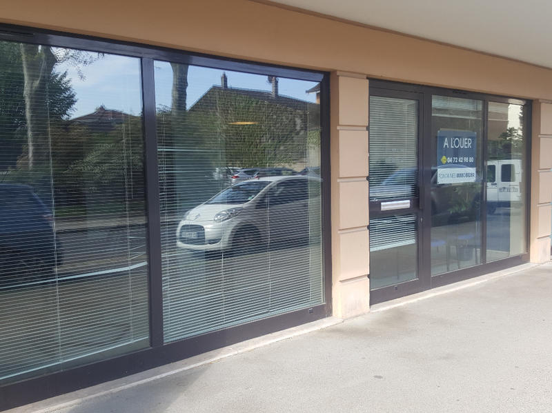 Local commercial - 78 m² - 4 pièces