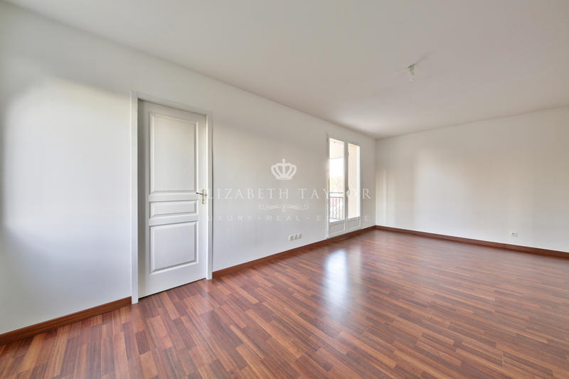 Maison - 157 m² - 5 pièces