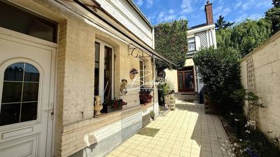 Immeuble - 444 m² - 7 pièces