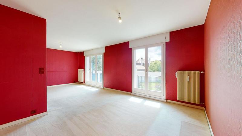 Appartement - 92 m² - 5 pièces