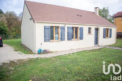 Maison - 98 m² - 5 pièces