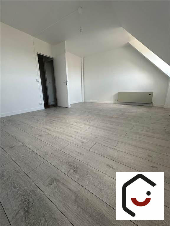 Appartement - 96 m² - 4 pièces