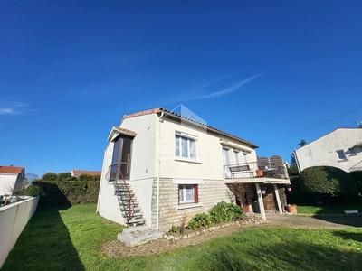 Maison - 108 m² - 5 pièces