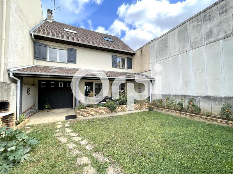 Maison - 112 m² - 5 pièces