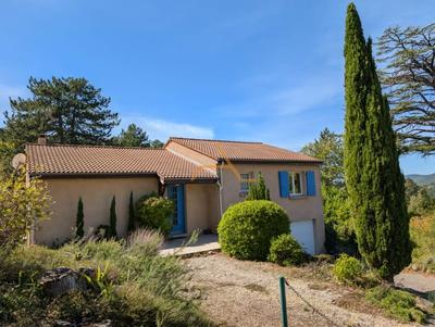 Villa - 99 m² - 4 pièces