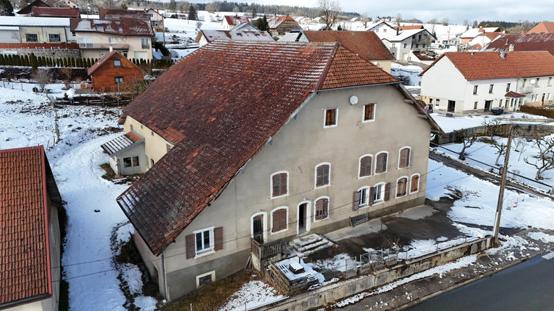 Maison de village - 110 m² - 3 pièces