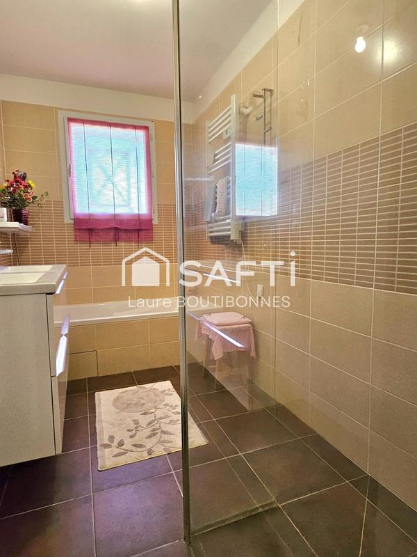 Maison - 110 m² - 5 pièces