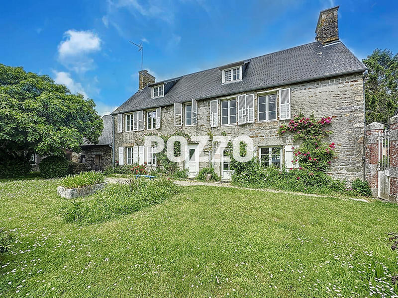 Maison - 171 m² - 8 pièces