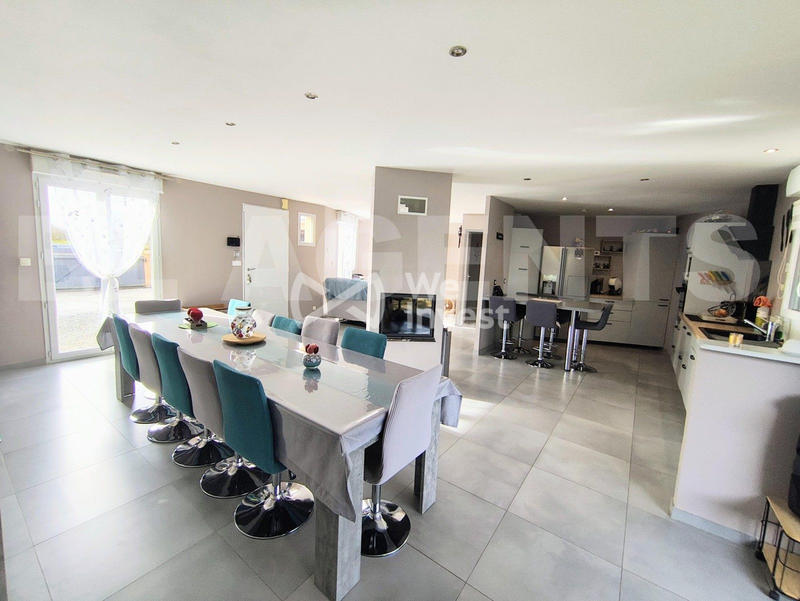 Maison contemporaine - 145 m² - 6 pièces