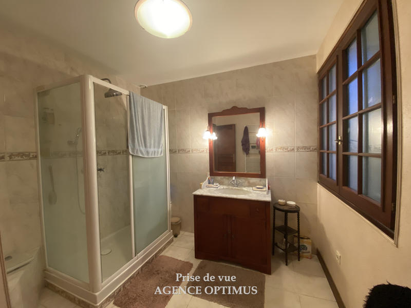 Maison - 143 m² - 6 pièces