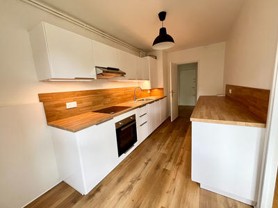 Appartement - 84 m² - 4 pièces