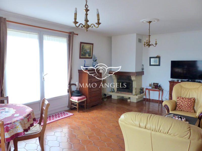 Maison - 171 m² - 7 pièces