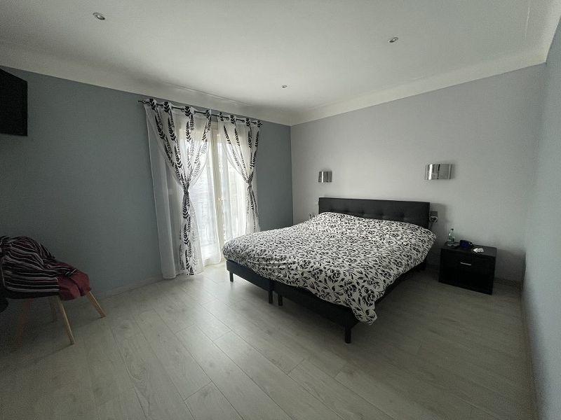 Maison de ville - 131 m² - 6 pièces