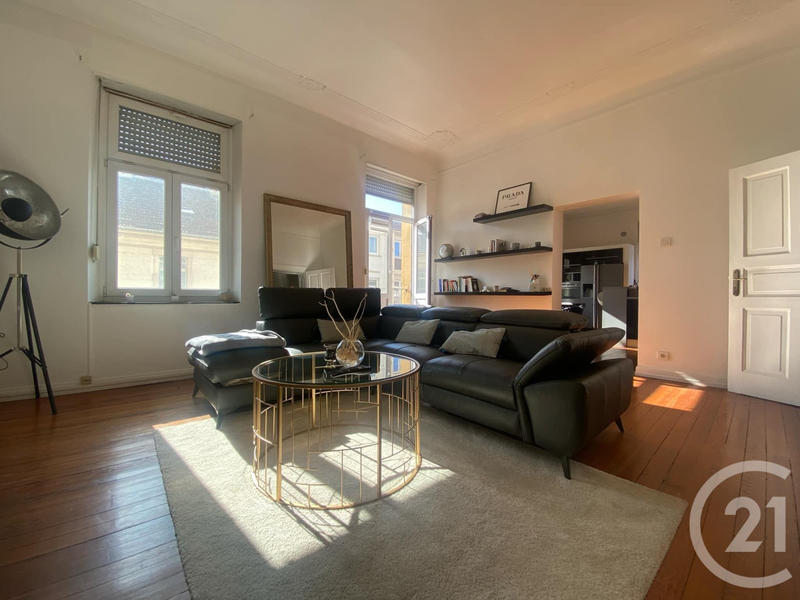 Appartement - 79 m² - 2 pièces