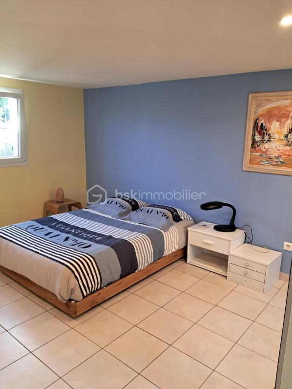 Maison traditionnelle - 180 m² - 6 pièces